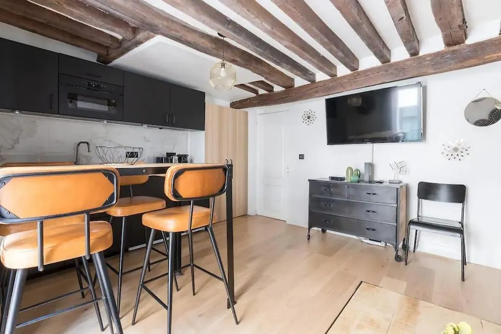 Grands Boulevard 31: Appartement Cosy 1Br-4P 3D パリ